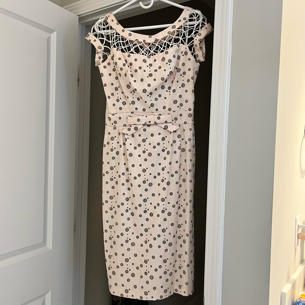 Elegant Polka Dot Dress - Picture 4 of 4